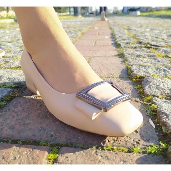 BEETY 4012 TOPUKLU TOKALI KLASİK KADIN AYAKKABI