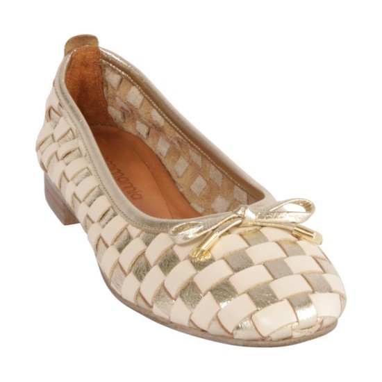 MAMMAMİA D25YA-525 FİYONK DETAYLI KADIN DERİ BABET