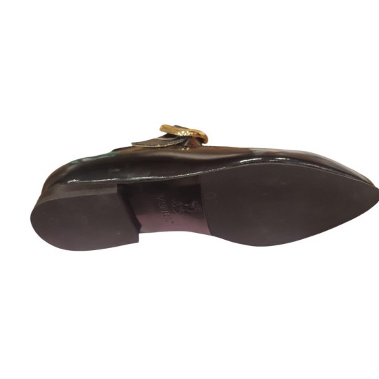 VENÜS 2511501Y SİVRİ BURUN TOKA DETAYLI DERİ KADIN BABAET