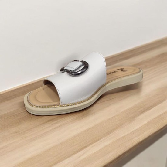 VENÜS 2512205Y İNCE TABAN TOKA DETAYLI DERİ KADIN TERLİK